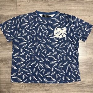 Broken Threads Mens Large T-Shirt Blue White Feather Print Pocket 100% Cotton